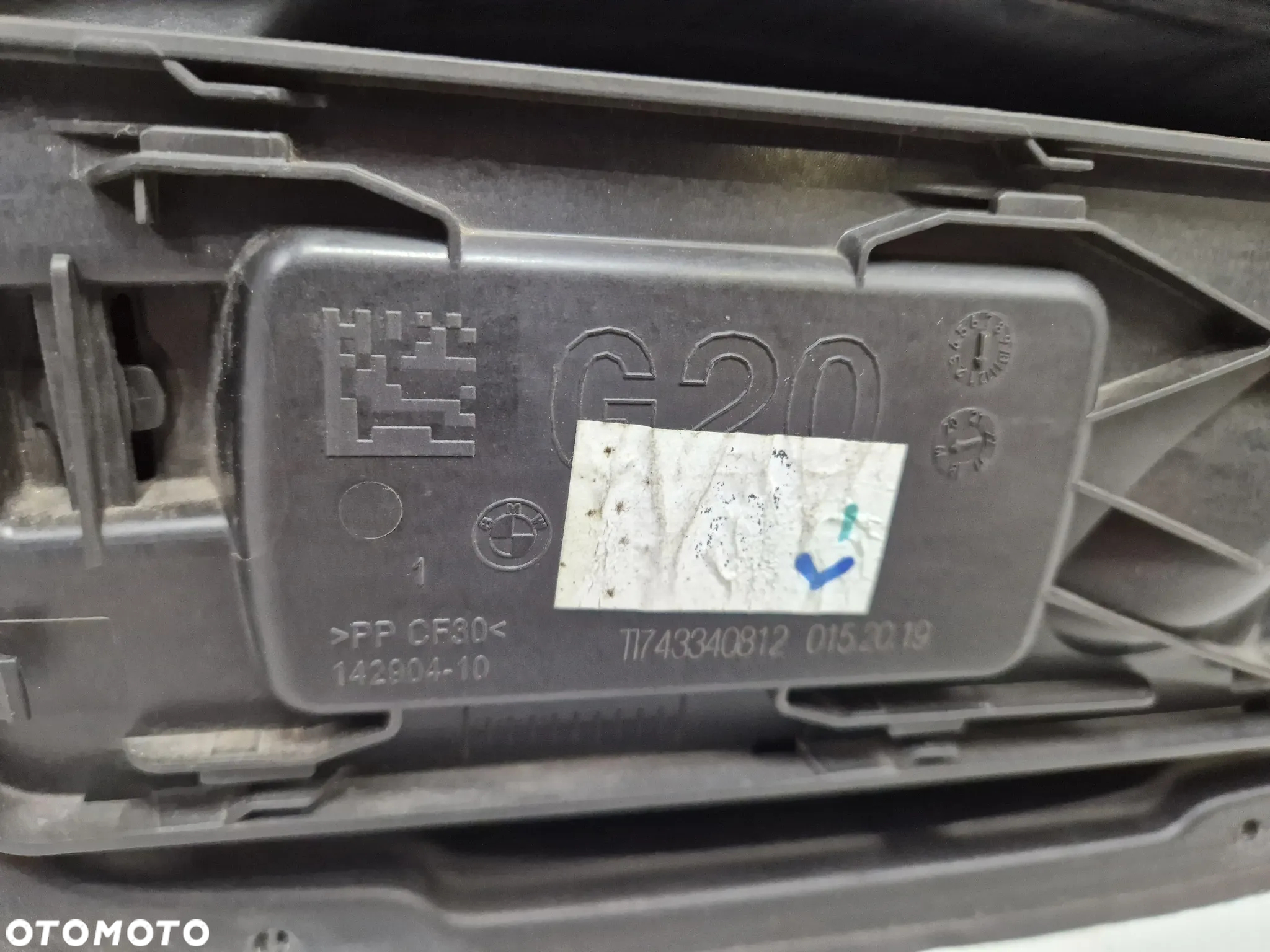 Klapka wlewu paliwa BMW G20 - 2