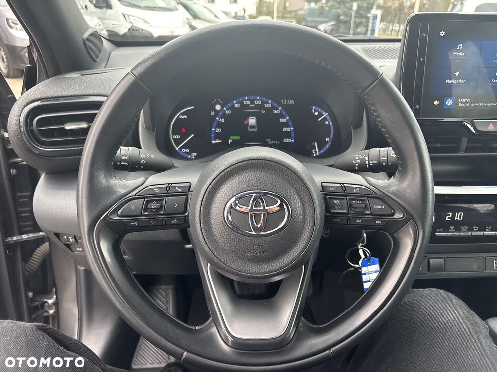 Toyota Yaris Cross Hybrid 1.5 Comfort - 18