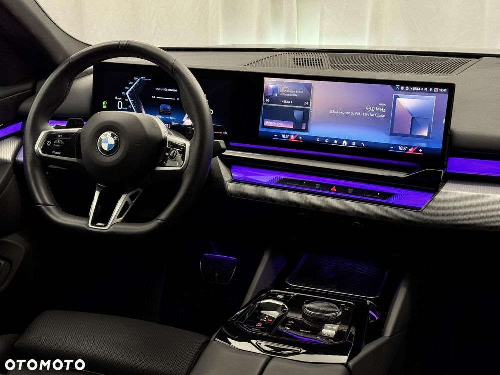 BMW Seria 5 - 25