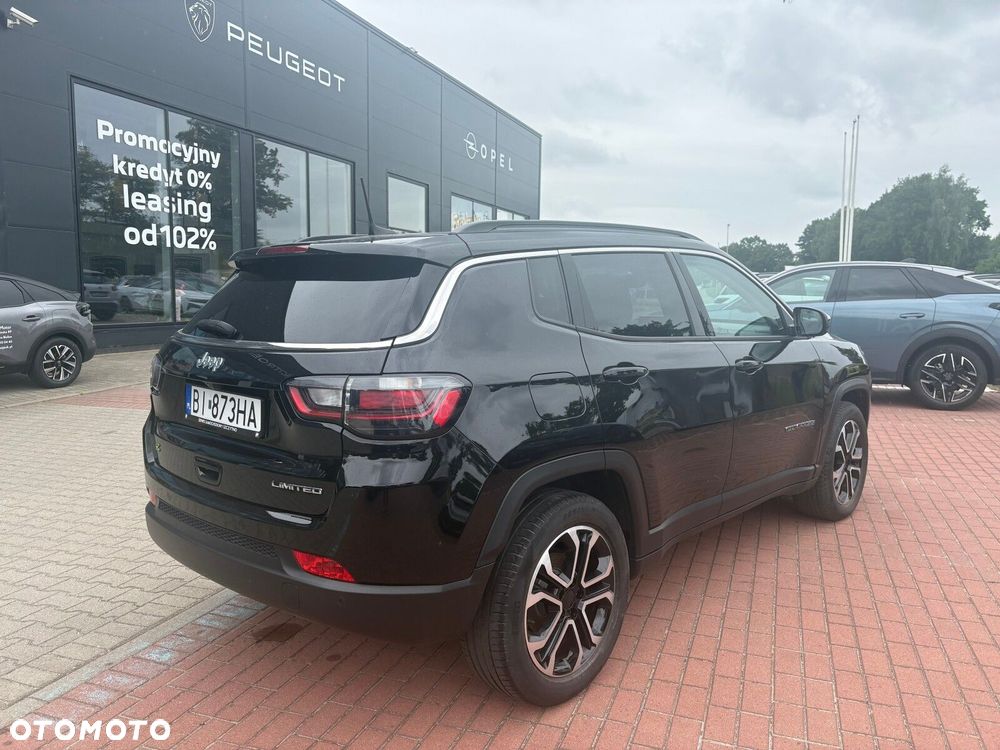 Jeep Compass - 8