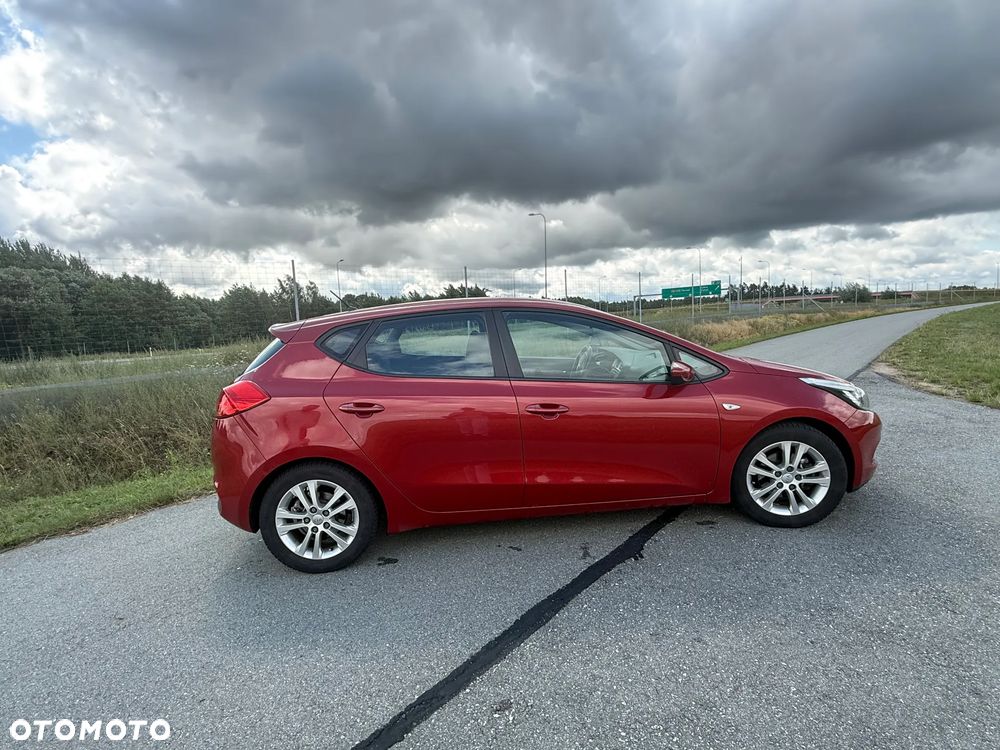Kia Ceed 1.6 GDI L - 7
