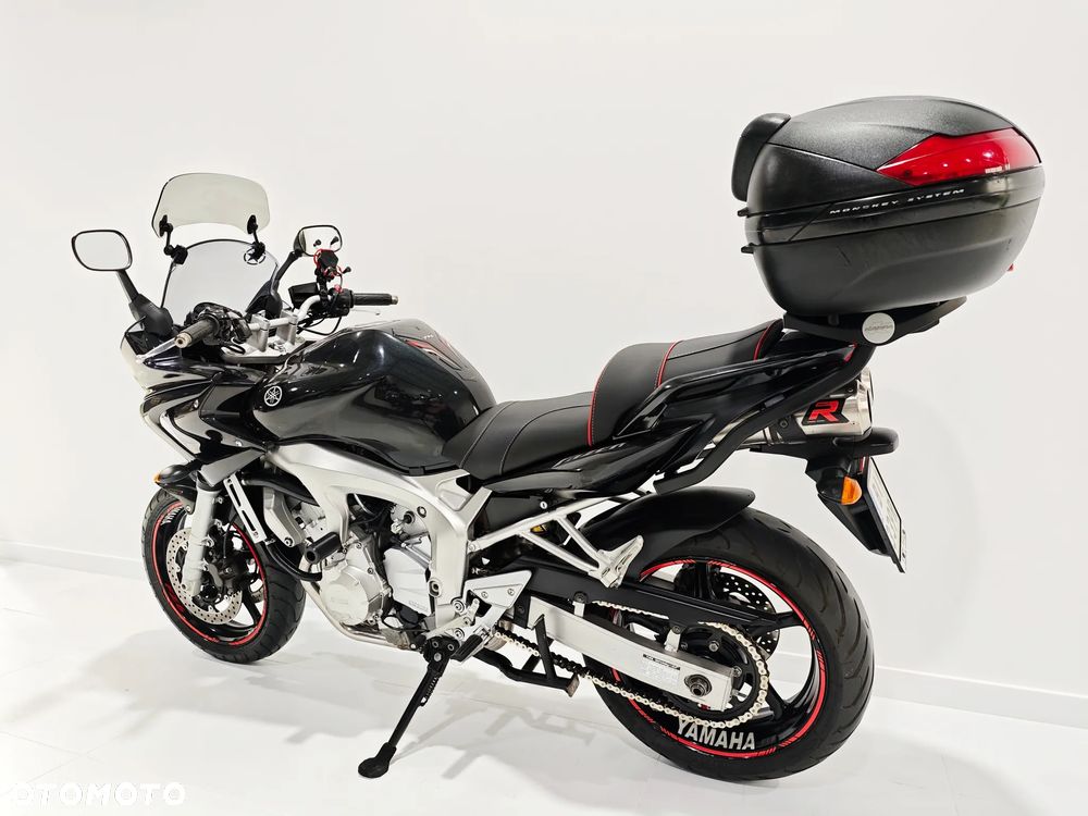 Yamaha FZ - 14