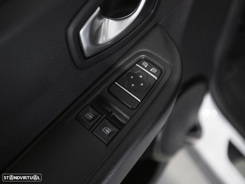 Renault Clio Sport Tourer 0.9 TCe Limited - 20