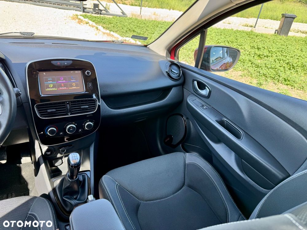 Renault Clio 0.9 TCe Limited - 24