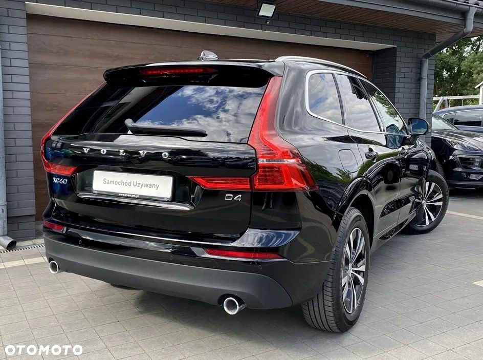 Volvo XC 60 D4 SCR Momentum - 6