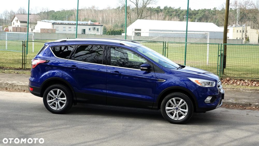 Ford Kuga - 37