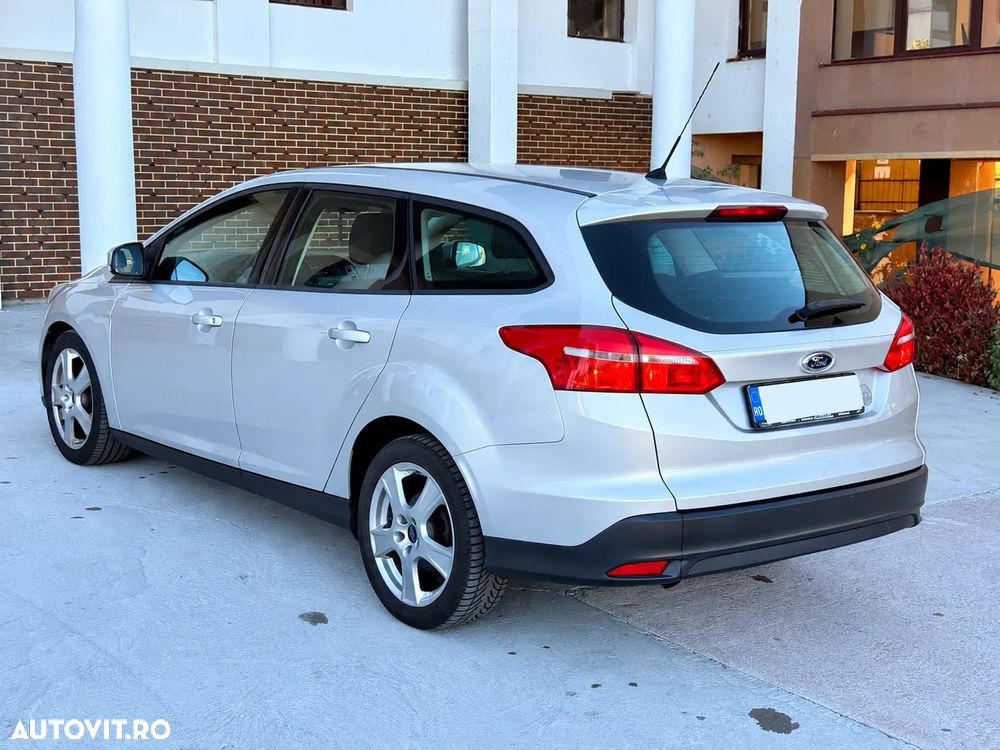 Ford Focus 2016 photo 5