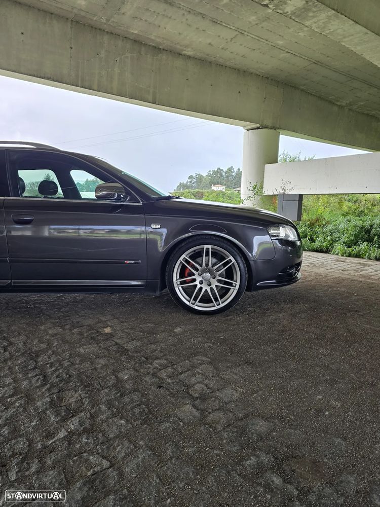 Audi A4 Avant 2.0 TDI S-line - 26