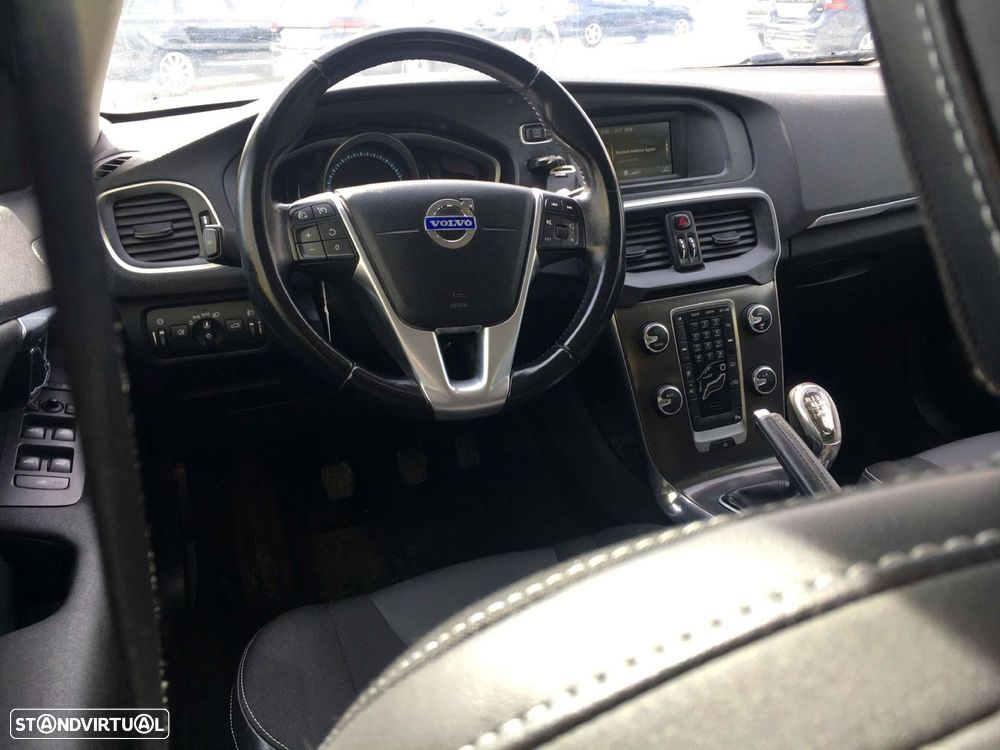 Volvo V40 1.6 D2 Momentum - 7
