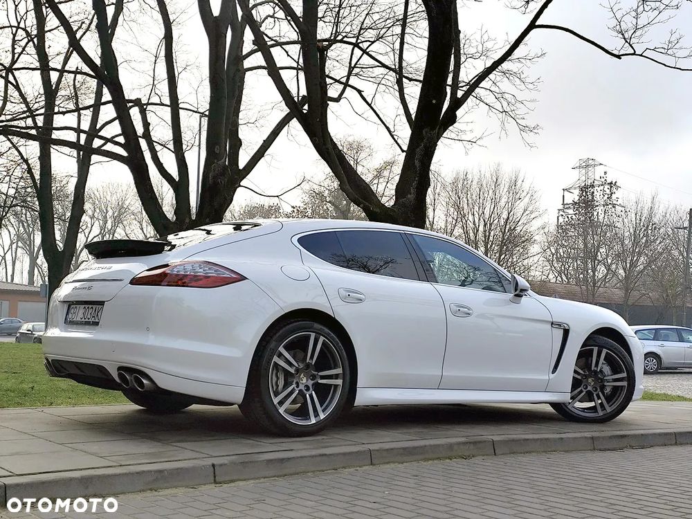 Porsche Panamera 4S PDK - 6