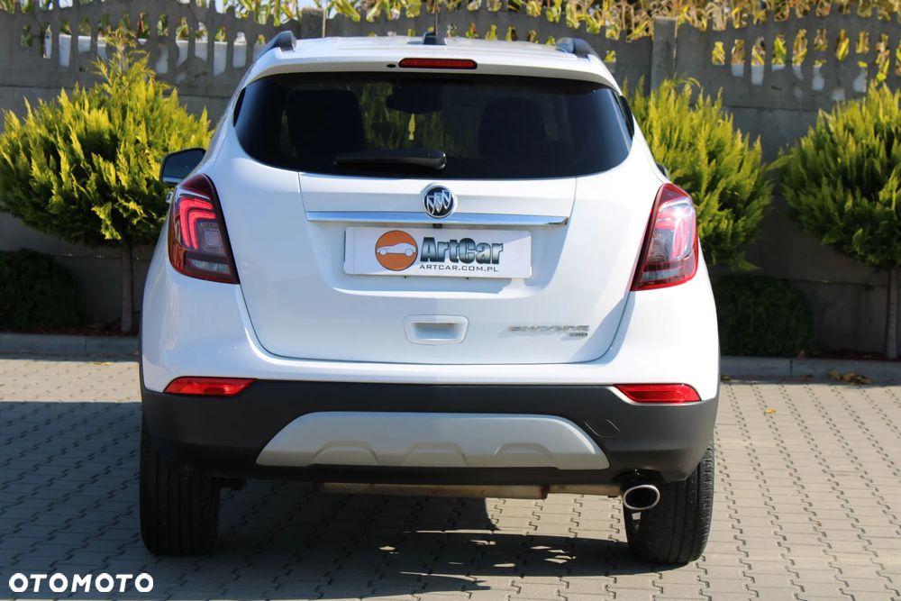 Buick Encore - 8