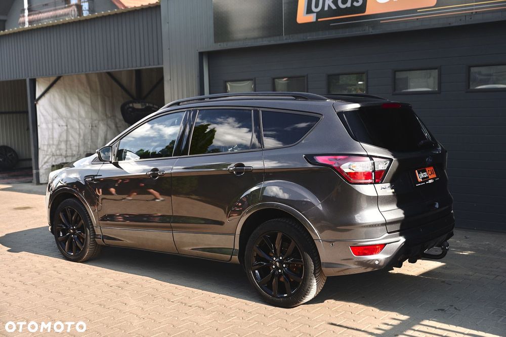 Ford Kuga - 8