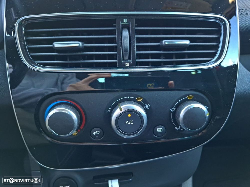 Renault Clio 0.9 TCe Limited Edition - 24
