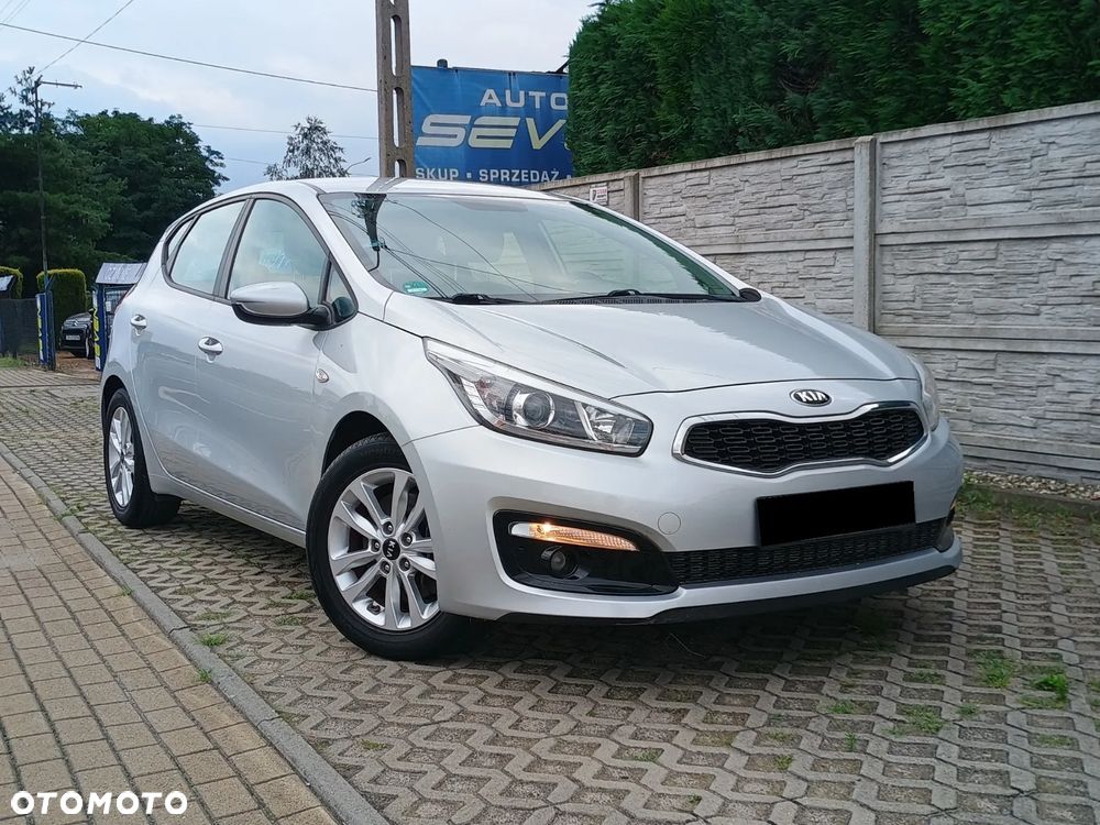 Kia Ceed 1.4 L Business Line - 1