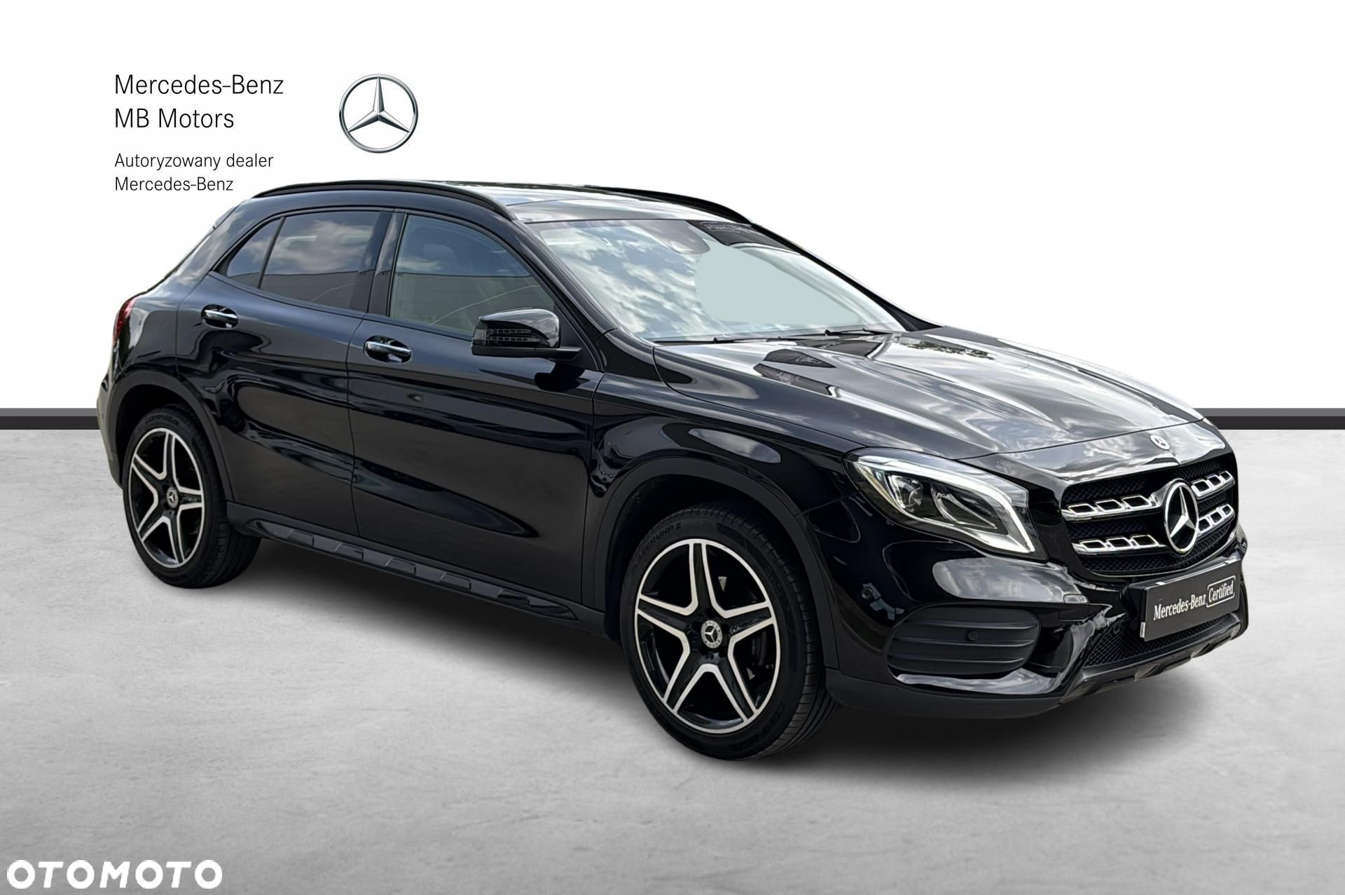 Mercedes-Benz GLA - 7