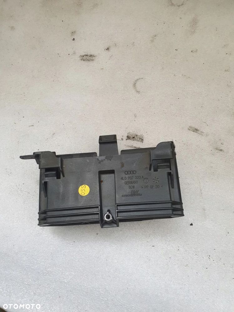 UCHWYT MOCOWANIE STEROWNIKA 4L0907333A AUDI Q7 4L - 4