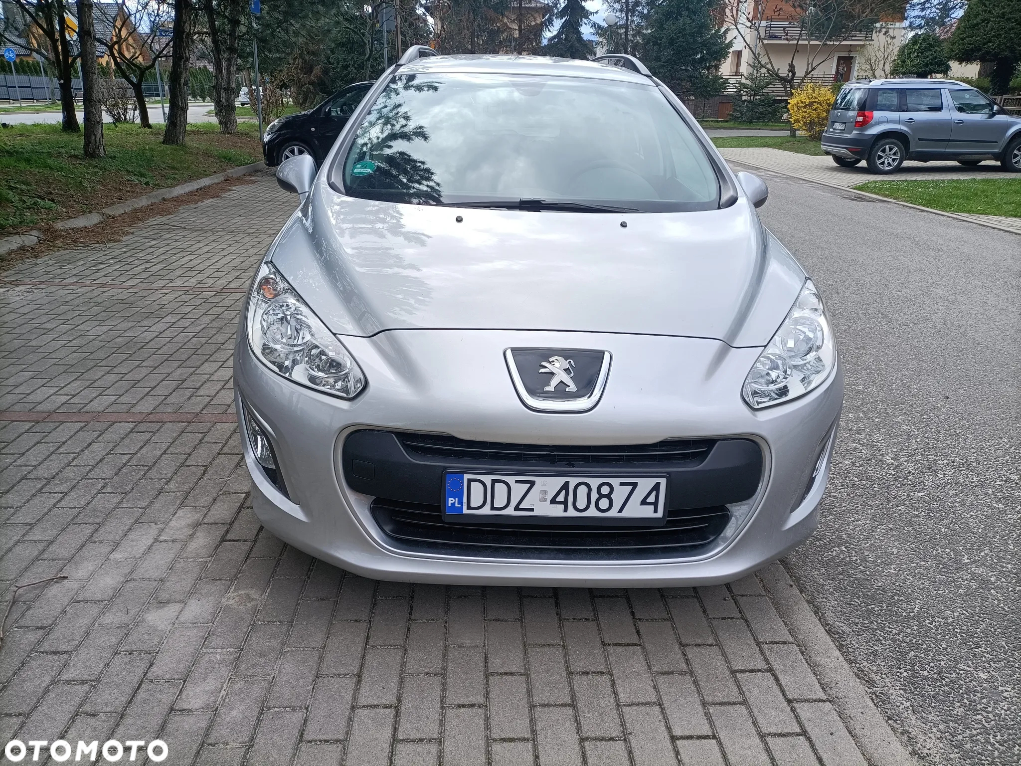 Peugeot 308 - 8