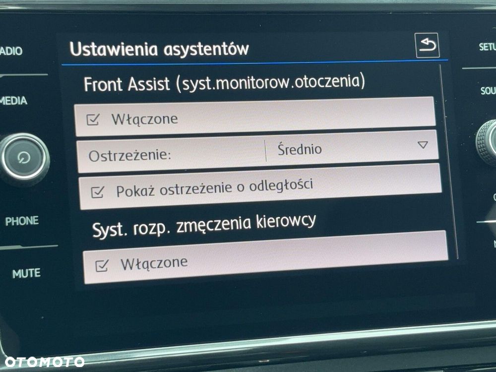 Volkswagen Golf 1.5 TSI BMT Trendline - 31