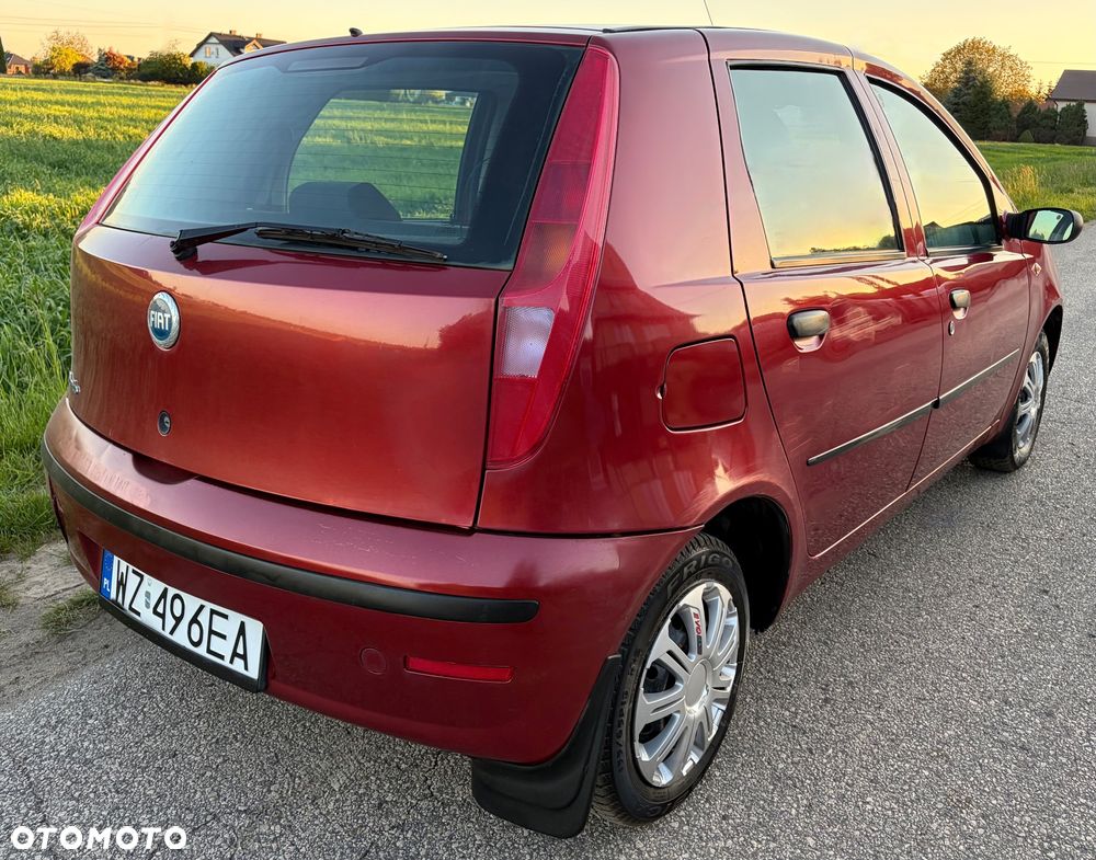 Fiat Punto 1.2 8V Active Premius - 11
