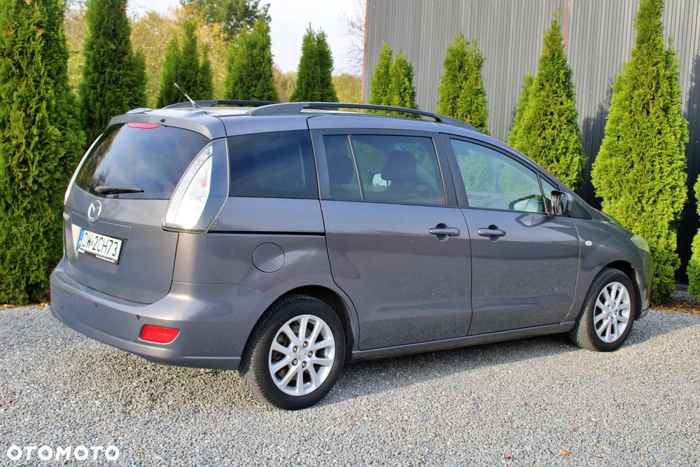 Mazda 5 - 8