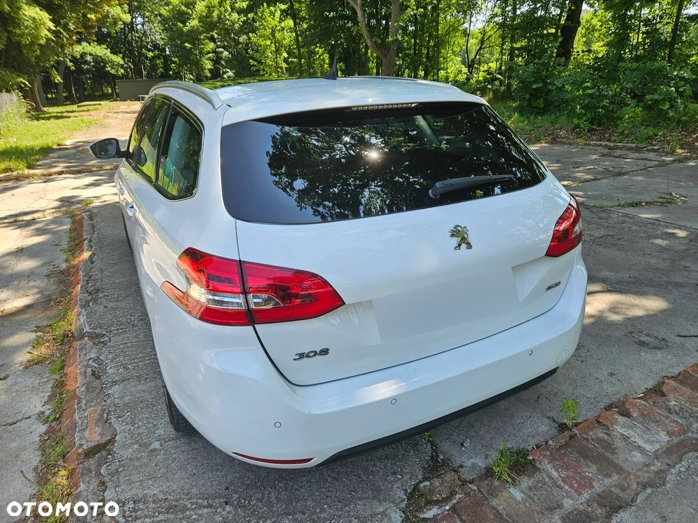 Peugeot 308 BlueHDi FAP 120 EAT6 Stop & Start Allure - 8