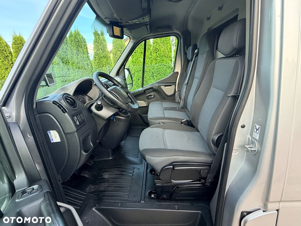 Renault Master - 24