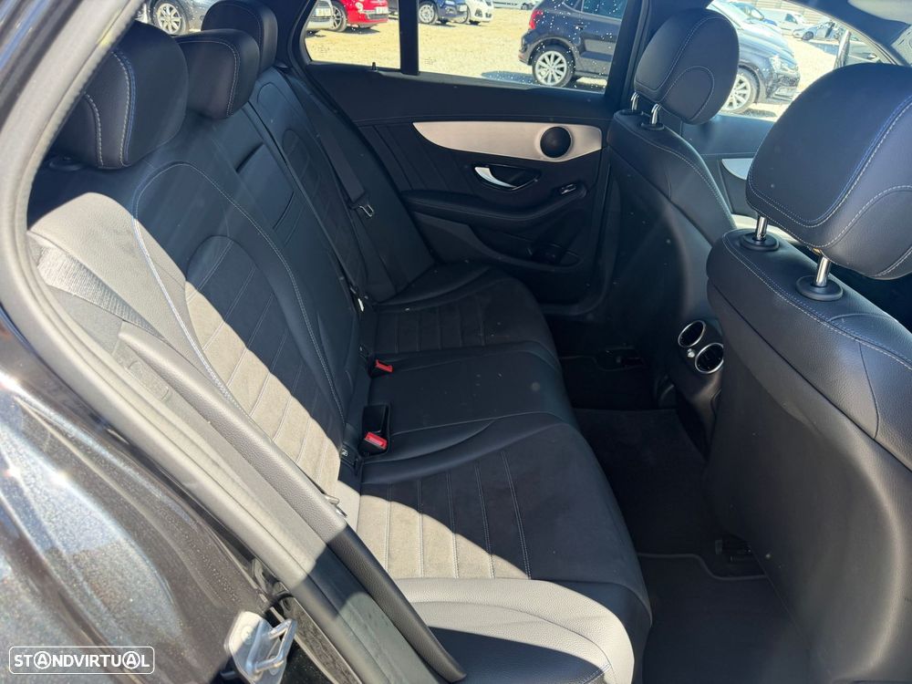 Mercedes-Benz C 300 de AMG Line - 14