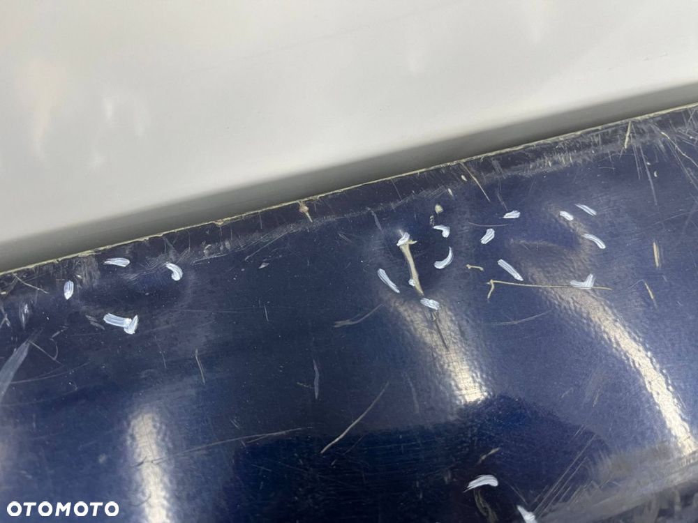 Klapa bagażnika Renault Alaskan 16r.- tylna burta - 13