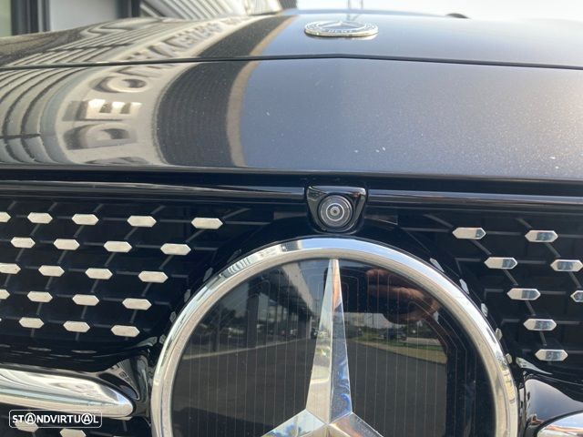 Mercedes-Benz E 300 de 4Matic 9G-TRONIC AMG Line - 15