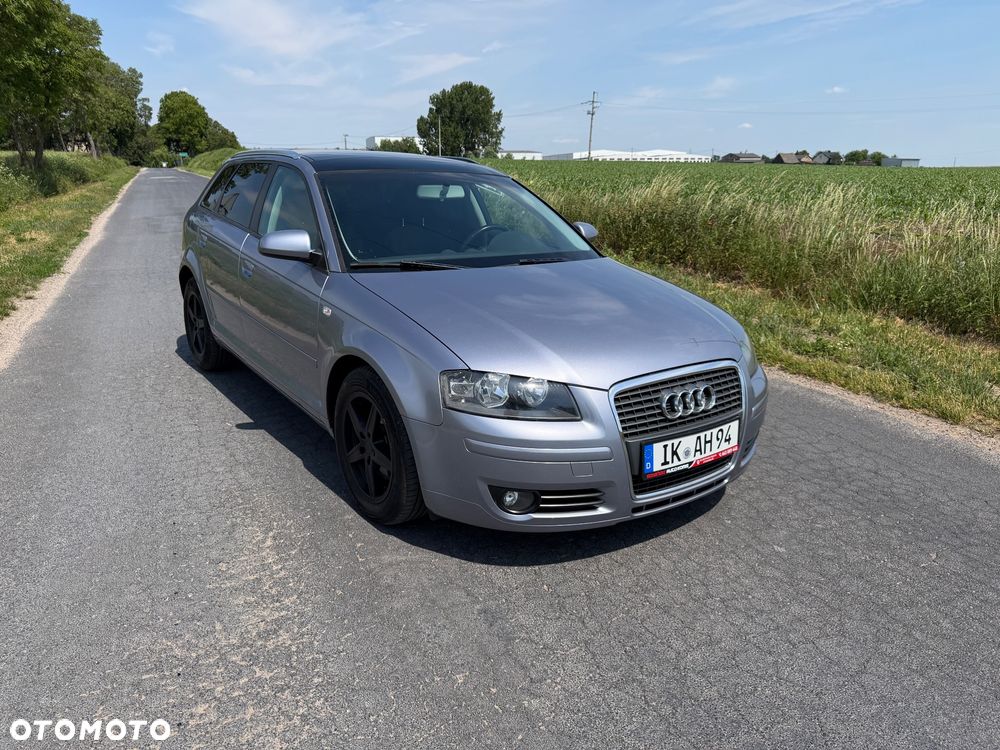 Audi A3 Sportback 2.0 TDI DPF Ambition - 1