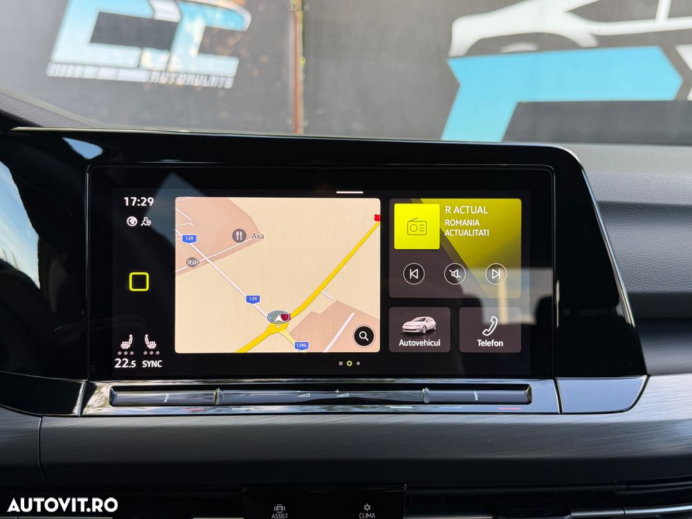 Volkswagen Golf 1.5 eTSI OPF DSG Style - 19
