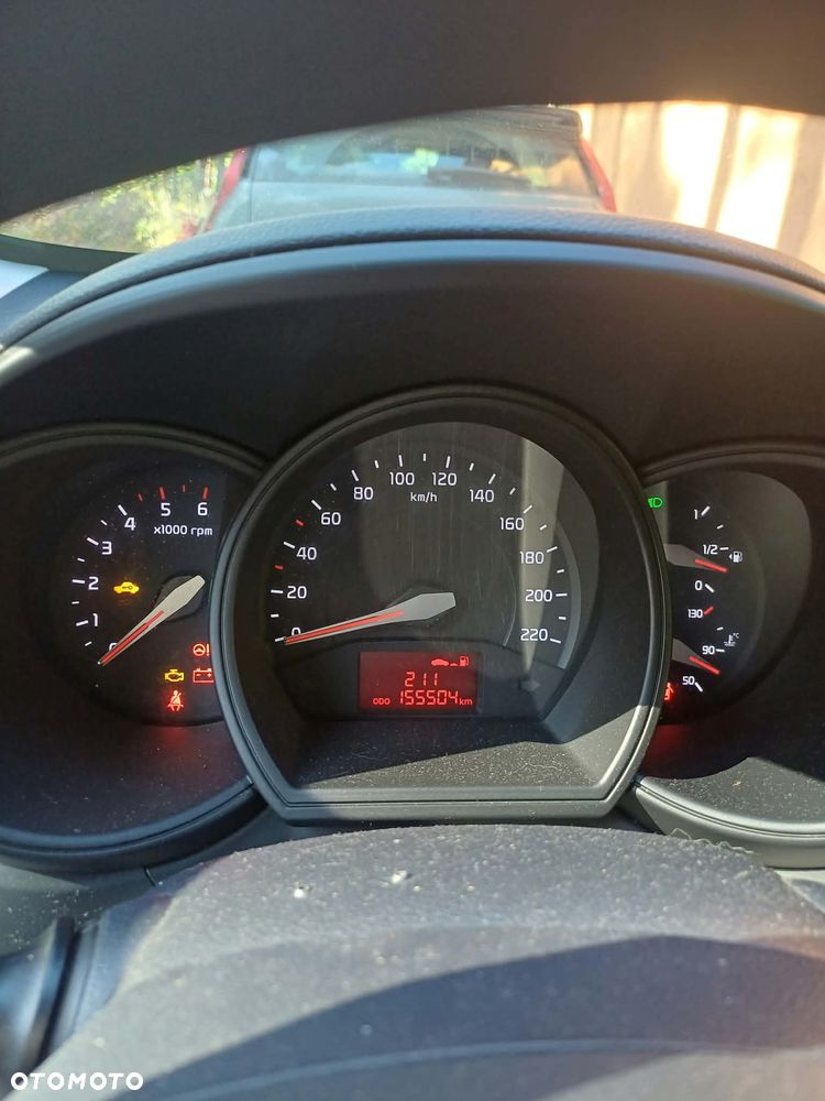 Kia Rio 1.1 crdi M - 6