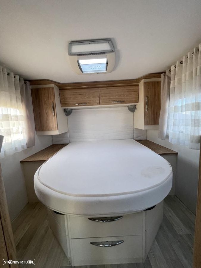 Bavaria Style T 706 c.central e basculante - 6