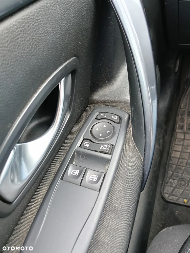 Renault Laguna - 14