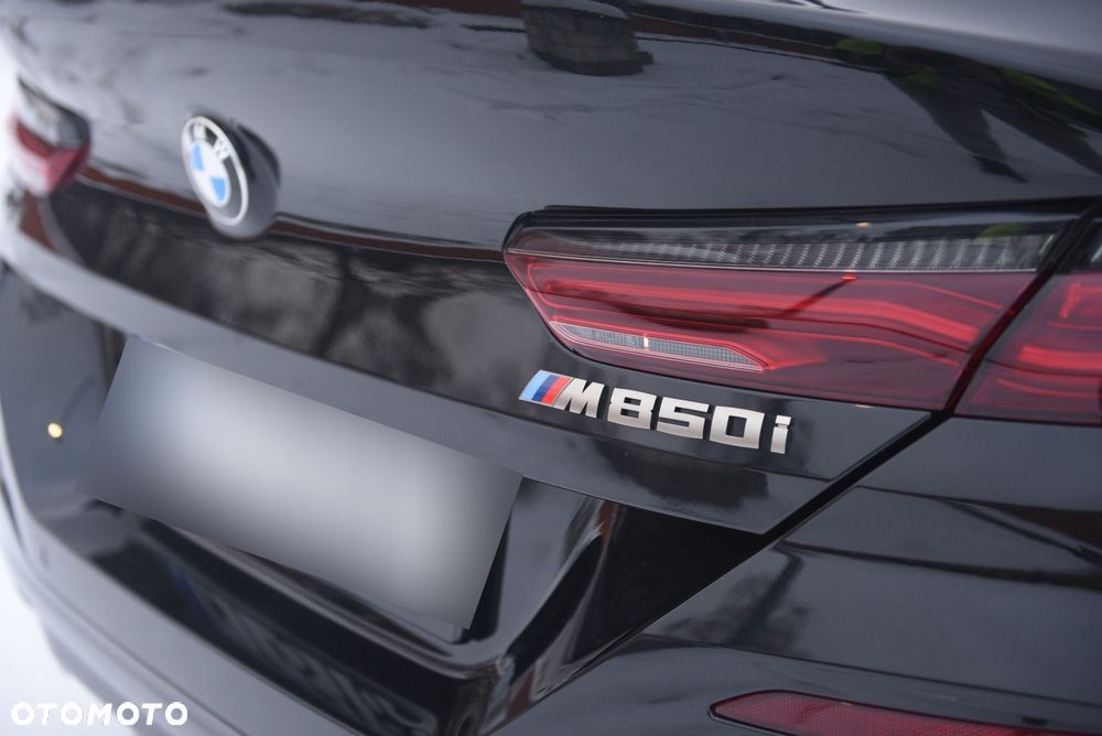 BMW Seria 8 - 5