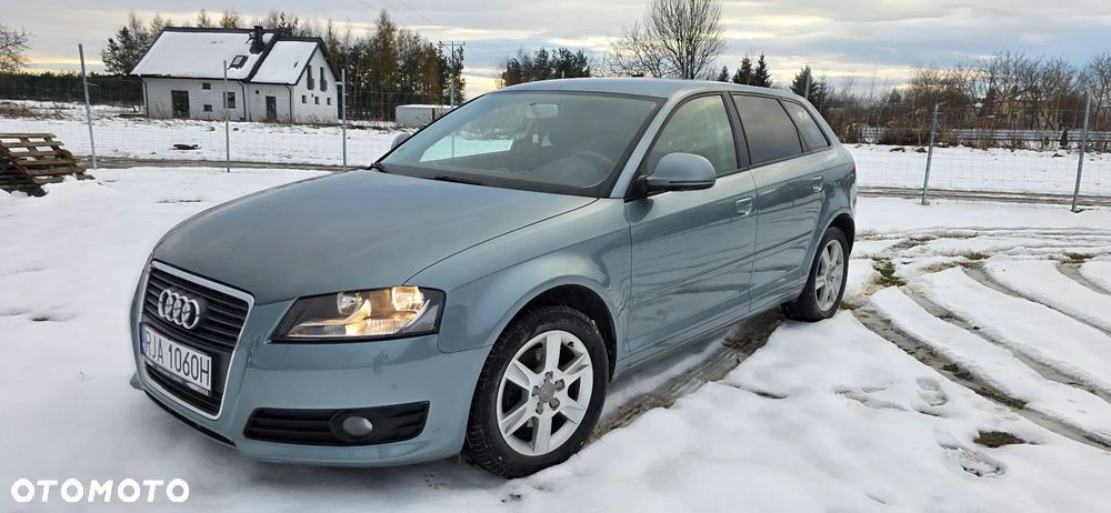 Audi A3 Sportback 1.4 TFSI Ambiente - 2