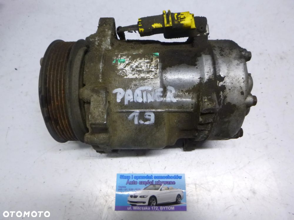 SPRĘŻARKA KLIMATYZACJI PEUGEOT PARTNER I  1,9D  2006r  SANDEN  9646416780 - 1