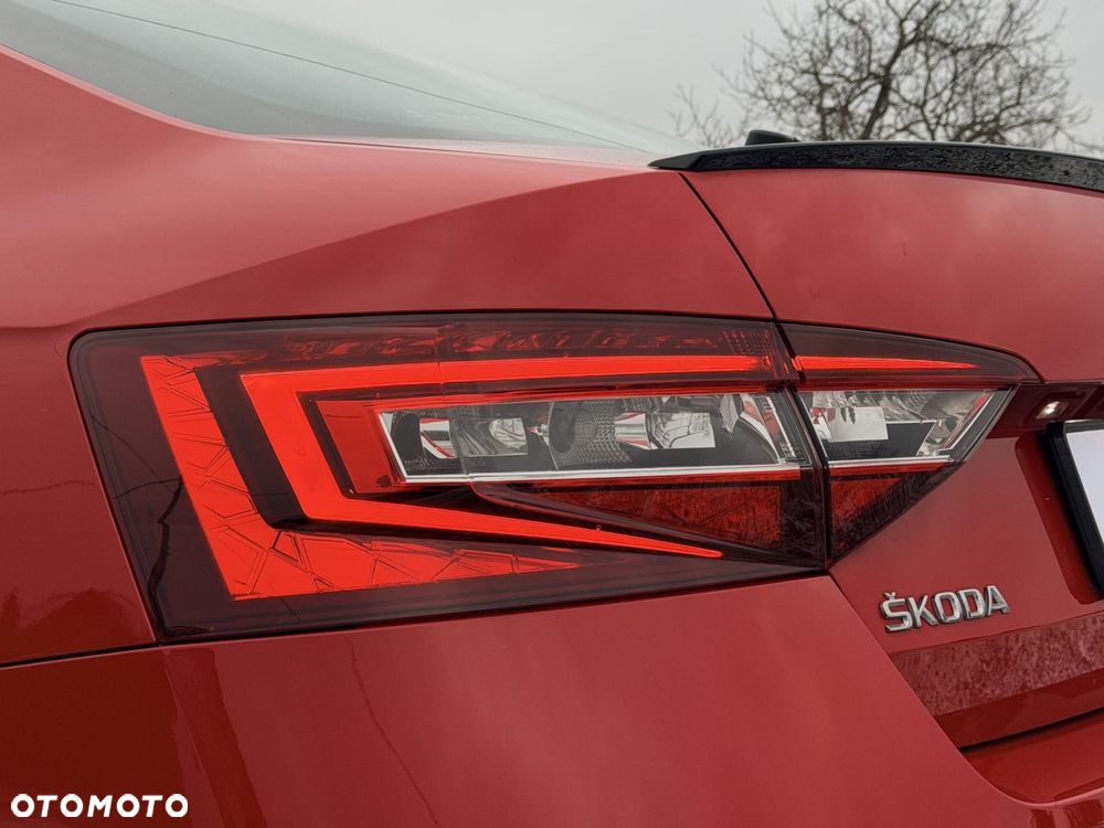 Skoda Superb 2.0 TSI Sportline DSG - 39