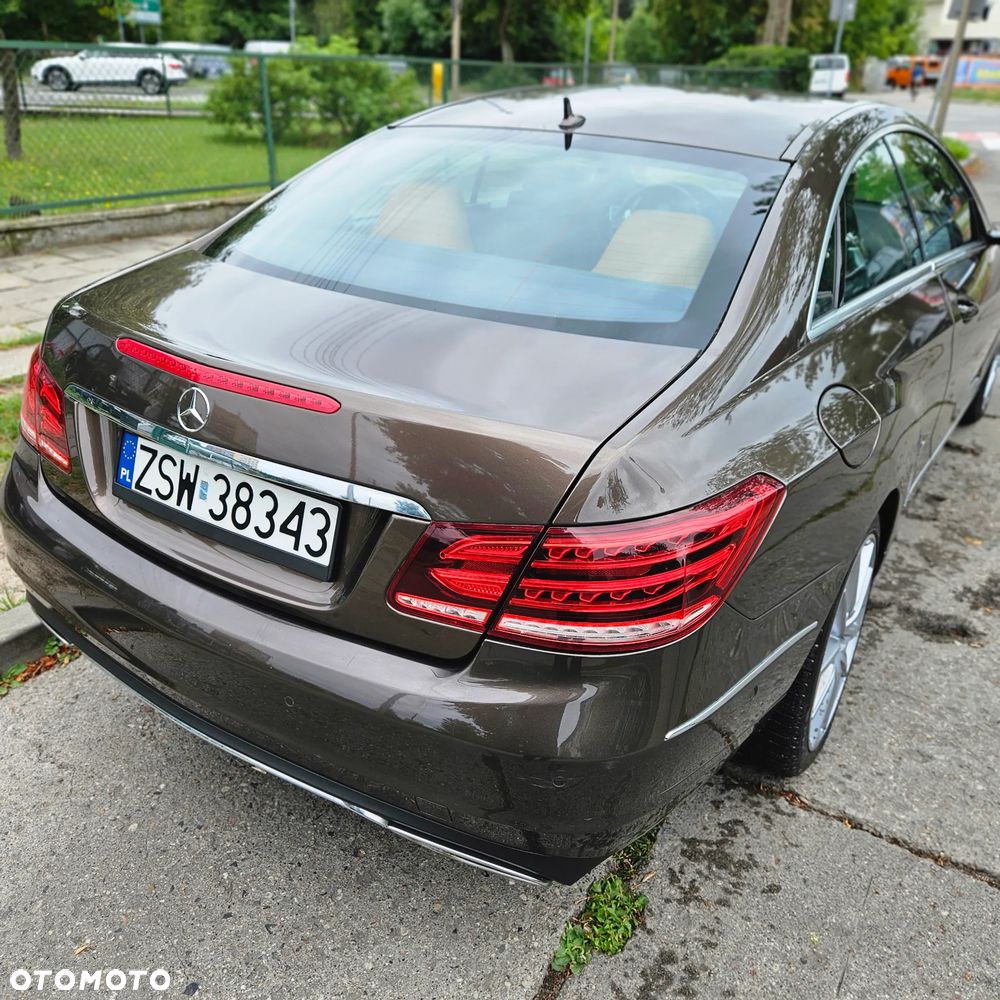Mercedes-Benz Klasa E - 8