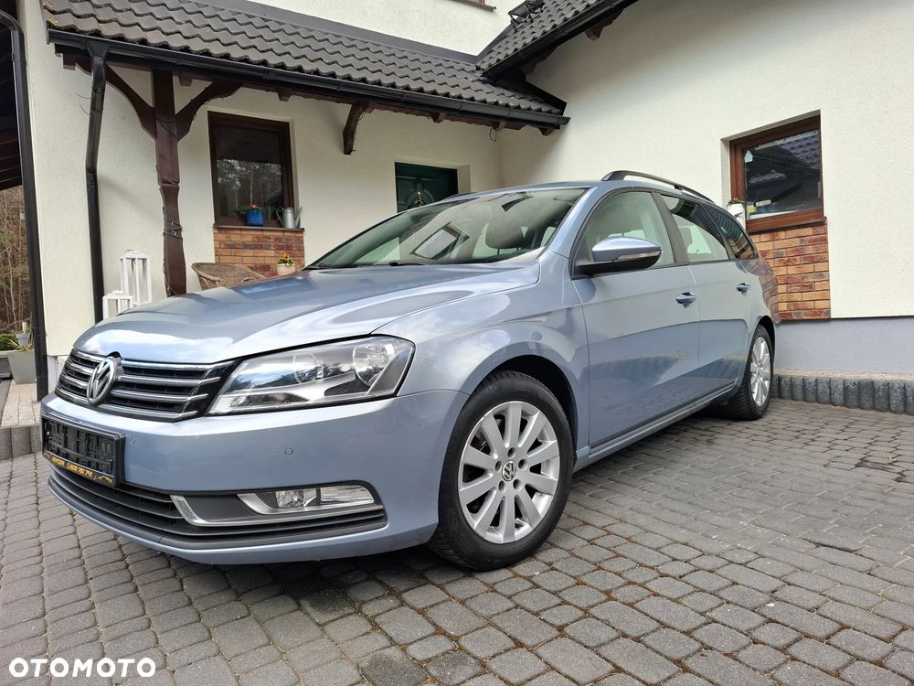 Volkswagen Passat 2.0 TDI Comfortline - 28