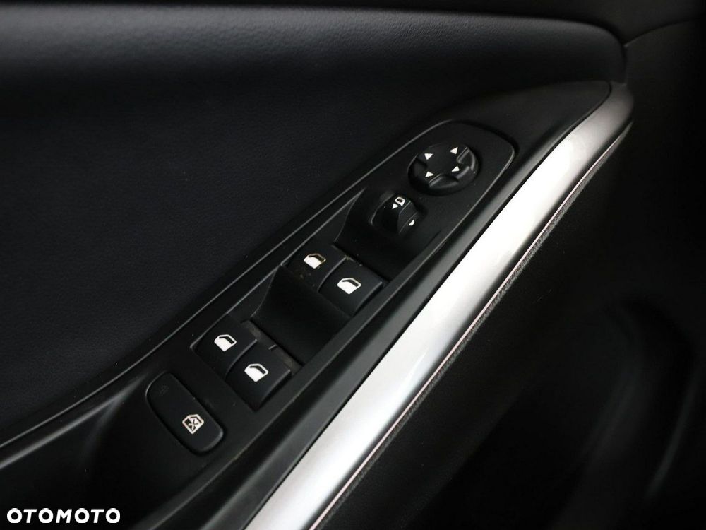 Opel Grandland X 1.5 CDTI Design Line S&S - 37