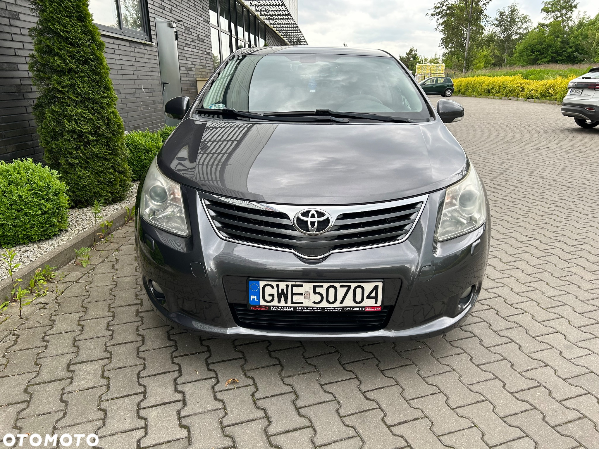 Toyota Avensis 1.8 Active - 6
