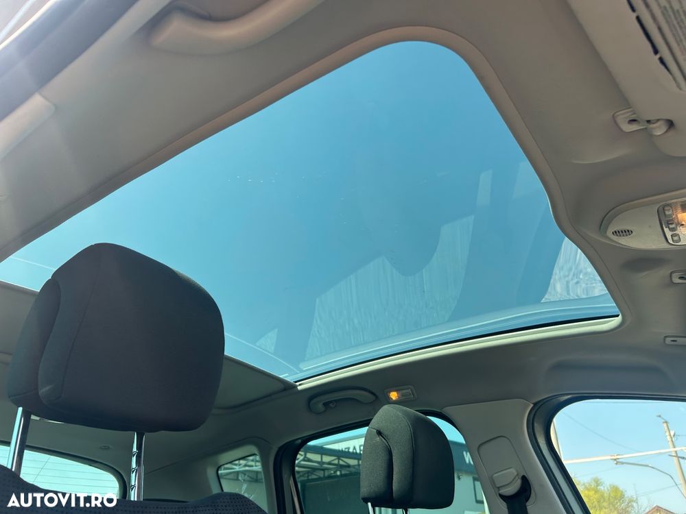 Peugeot 3008 HDi 160 Automatik Active - 19