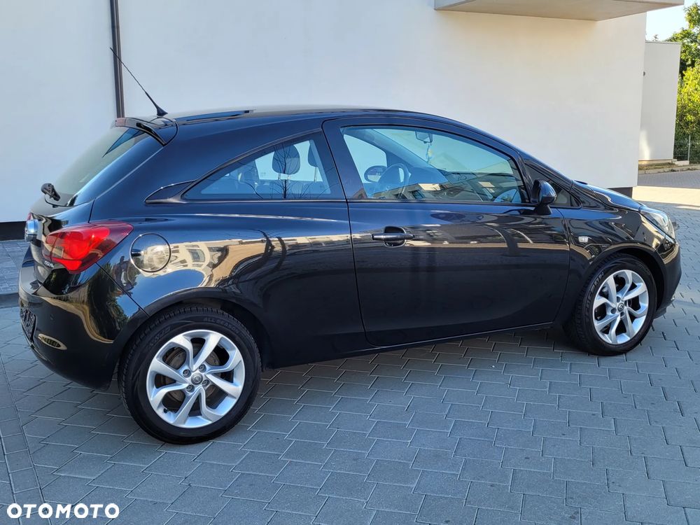 Opel Corsa 1.4 Cosmo - 4