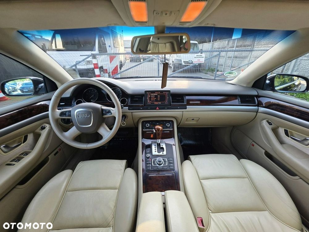 Audi A8 3.2 FSI Quattro Tiptr - 12