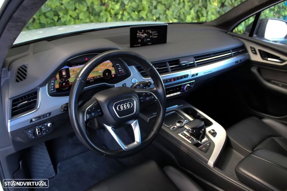 Audi Q7 3.0 TDI quattro S-line Tiptronic - 14