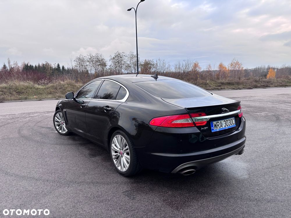 Jaguar XF 3.0 T AWD Premium Luxury - 5