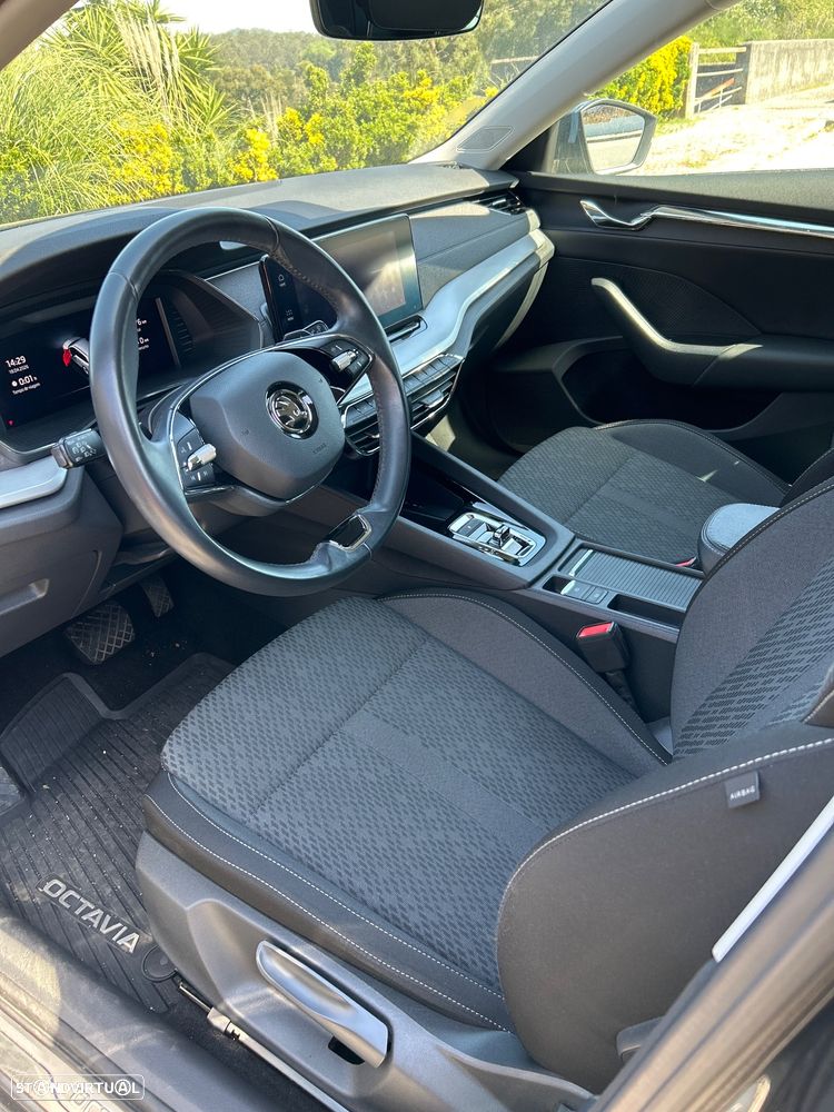 Skoda Octavia Break - 6