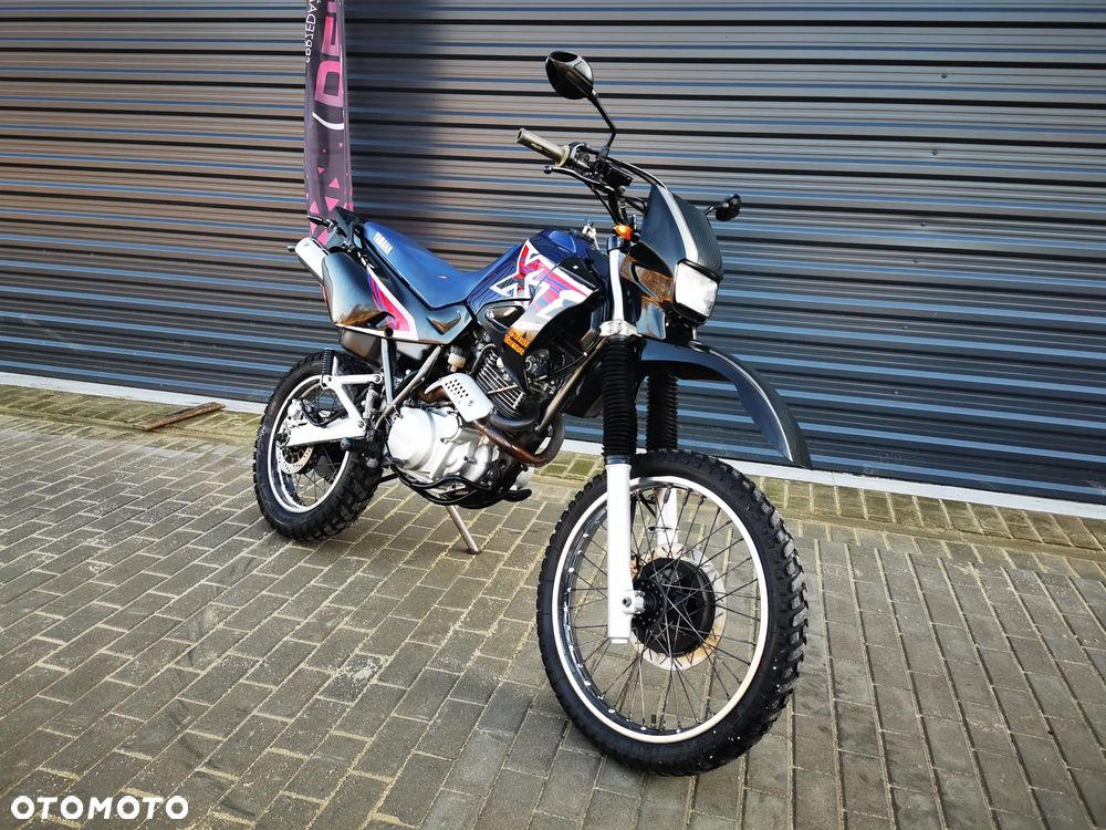 Yamaha XT - 27