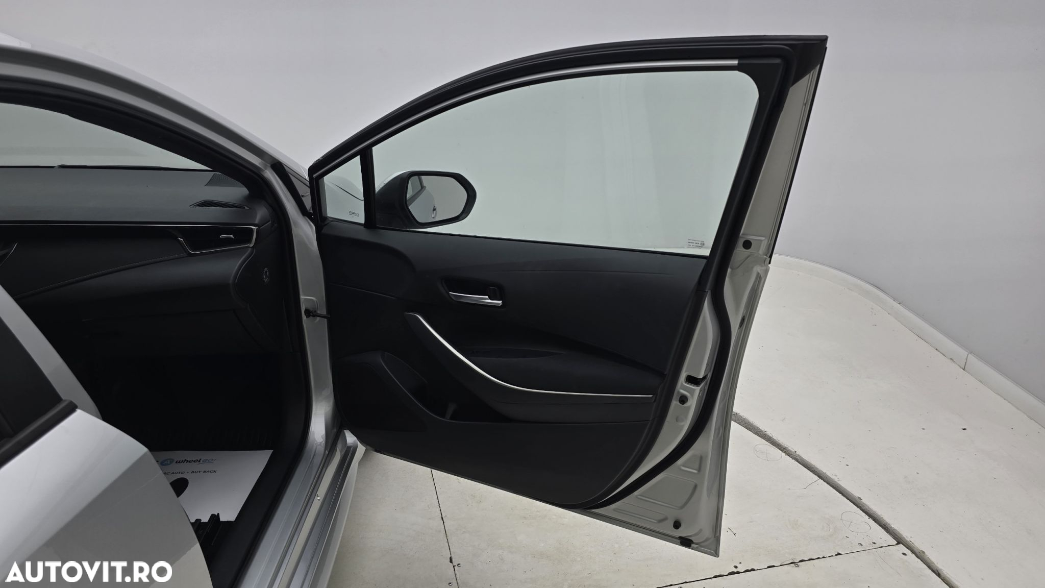 Toyota Corolla - 18